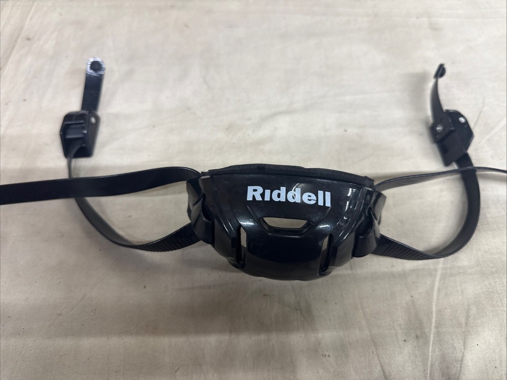 Riddell Hard Cup Chinstrap Buckles - Black - Medium
