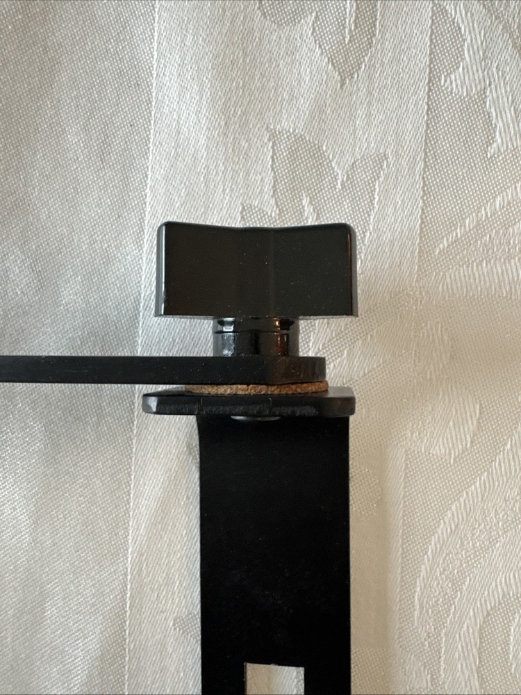 STROBOFRAME RL/C Camera Flash Bracket Designed For 35mm & 645 Cameras