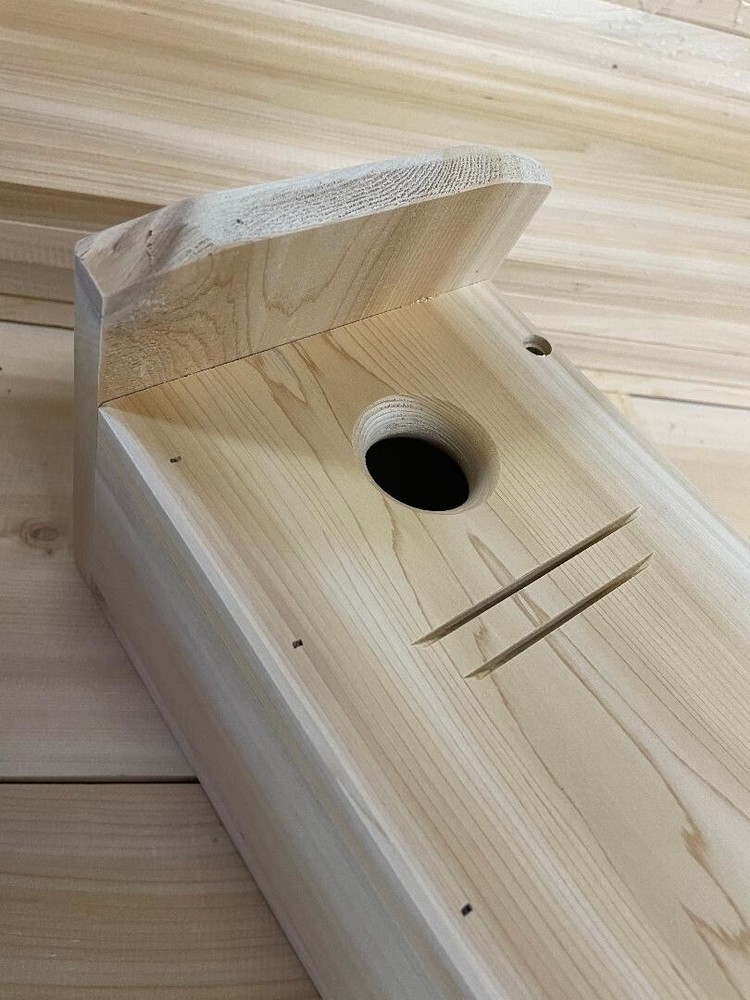 Tufted titmouse nest box