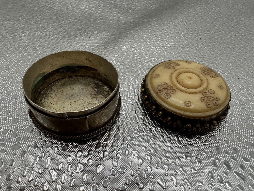 Spice Box 1x1.5"