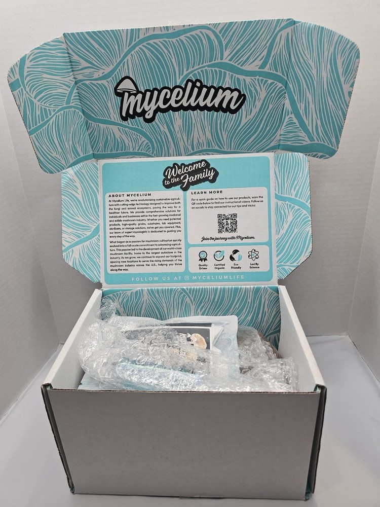 Mycelium Plus Mushroom Growing Kit, CVG Substrate Proprietary Blend (5 LBS)