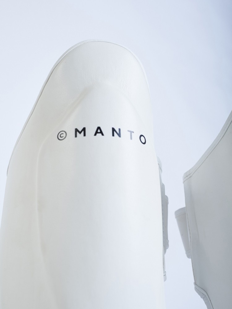 MANTO Tibia protectors Impact White