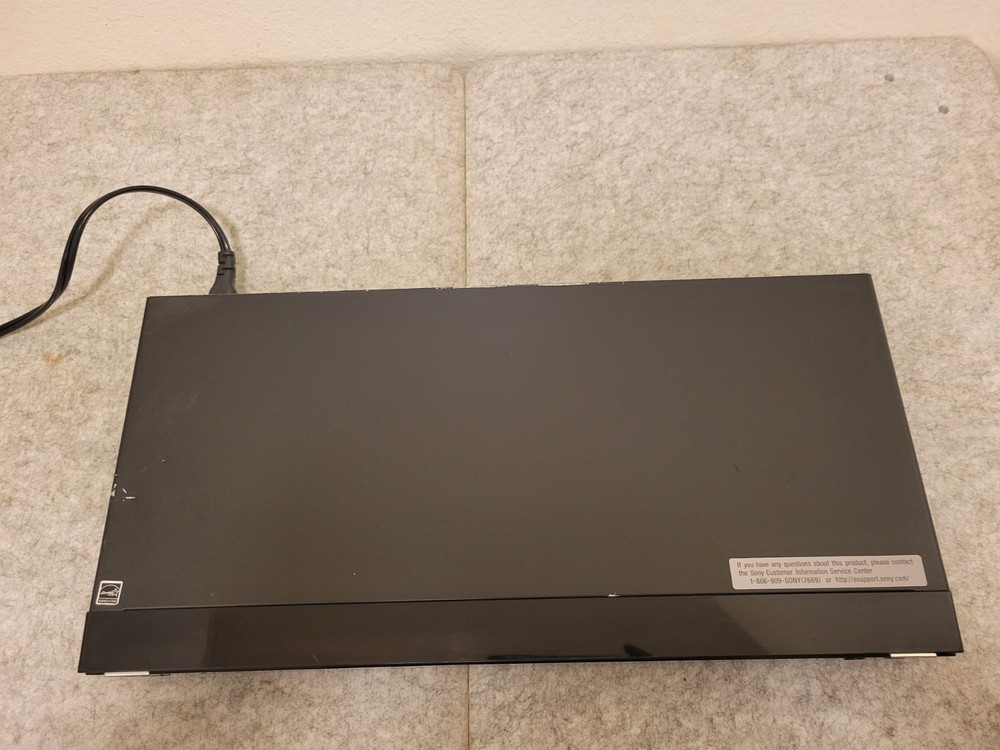 Sony BDP-S360 Blu-ray Disc / DVD Player