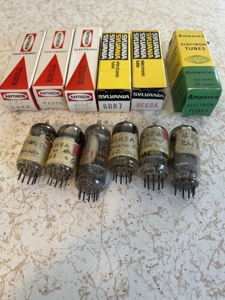 electronic tubes lot