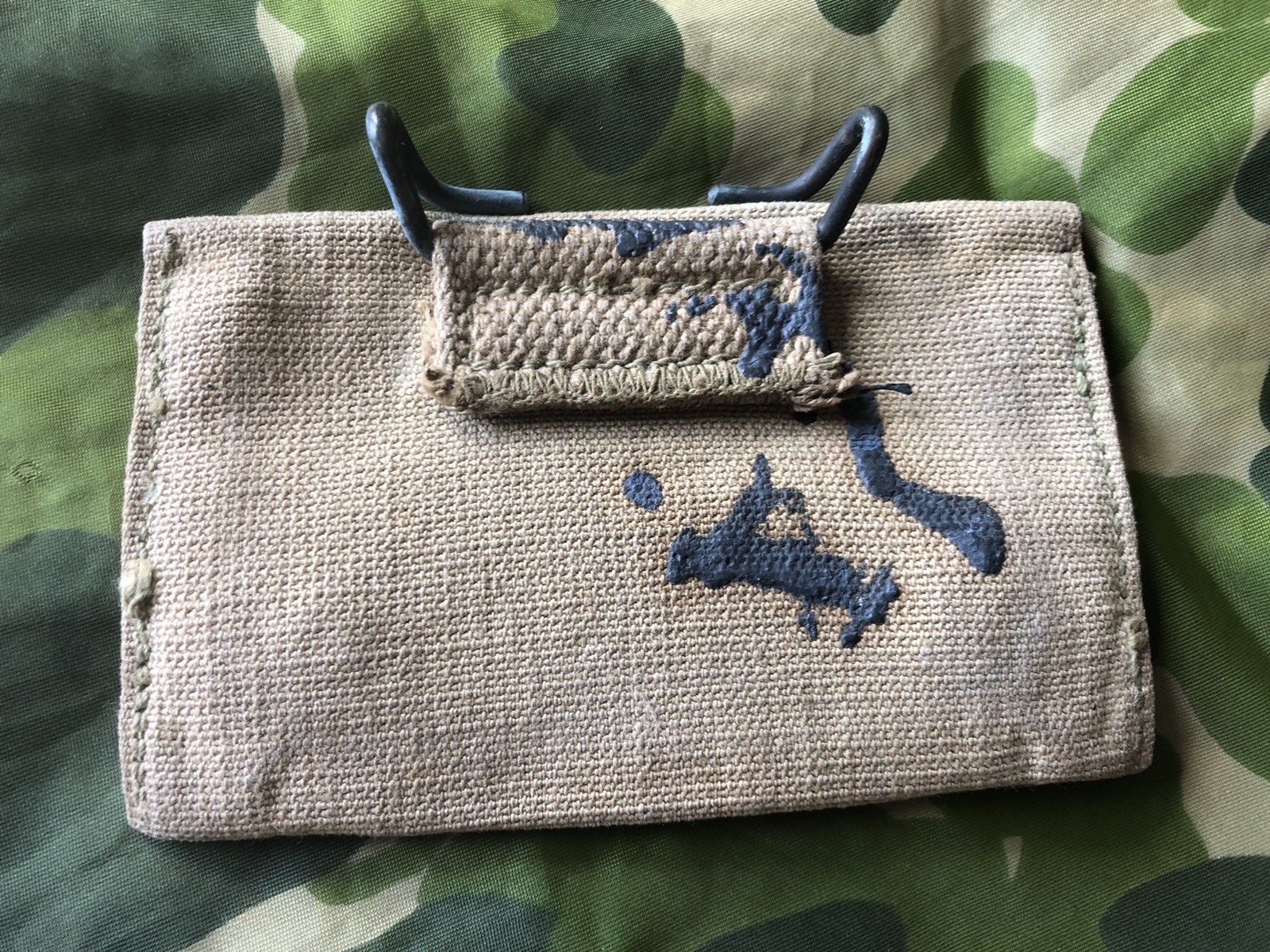 ORIGINAL U.S WWI KHAKI First Aid Pouch by L.C.C. Company Pouch 1917 Date MINT!