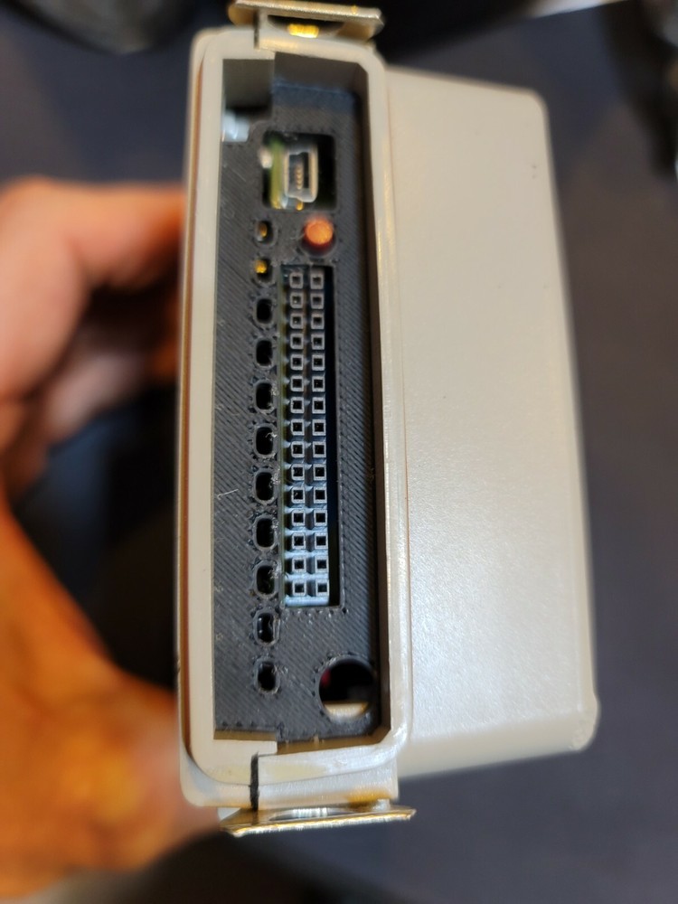 Sentry OnAsset intelligence ID: 32148 Model: Sentry 400 Flightsafe