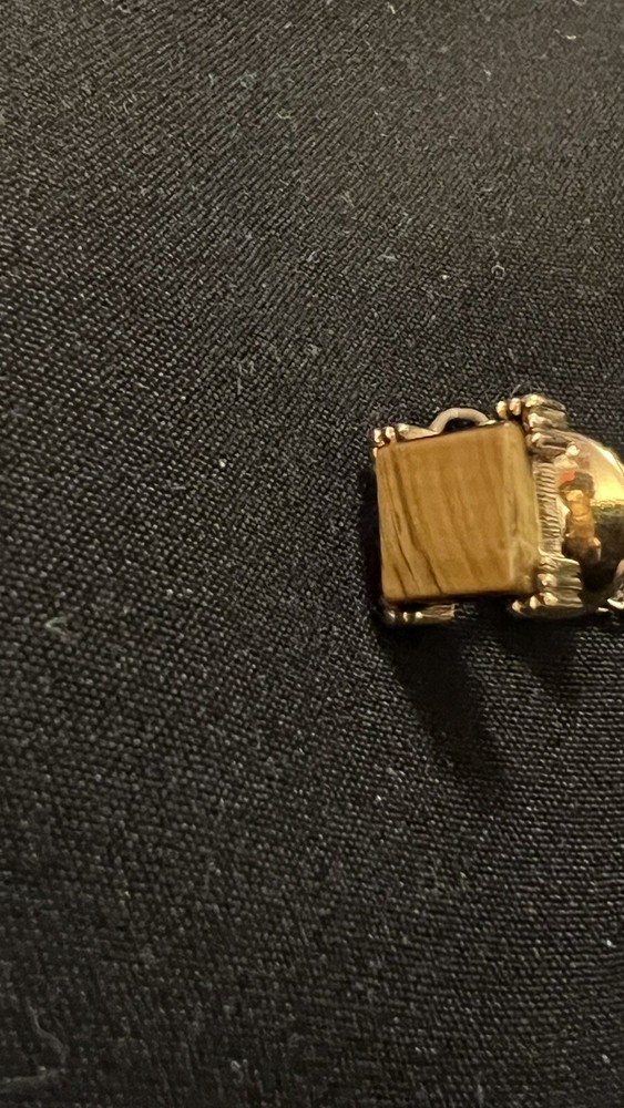 tie tack