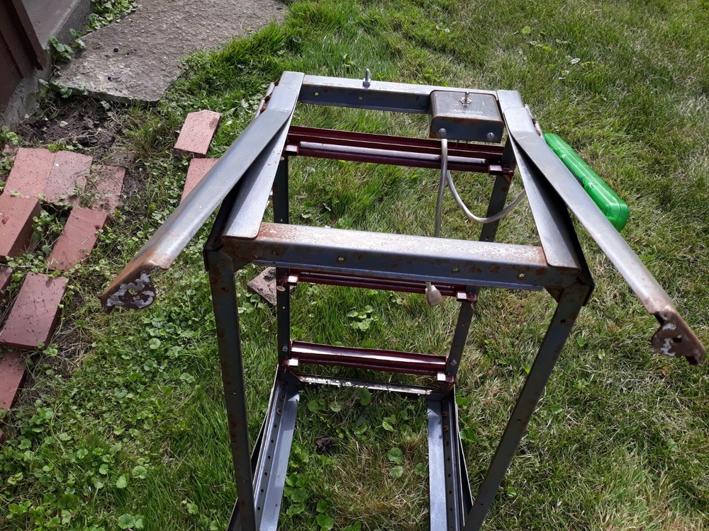 Craftsman 103, 113 Table Saw Tool Stand Base Adjustable Flared Legs