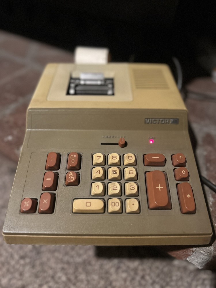 Vintage Victor Adding Machine Printing Calculator Model 605 Retro Needs InkVideo