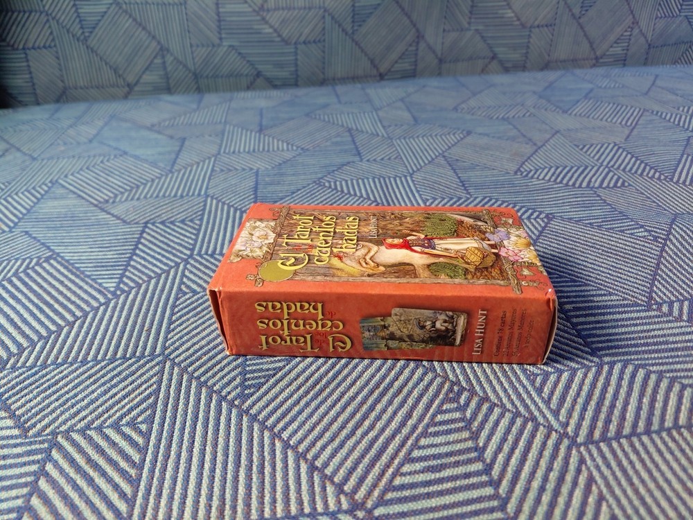 Fairy Tale Tarot Lisa Hunt Spanish Edition