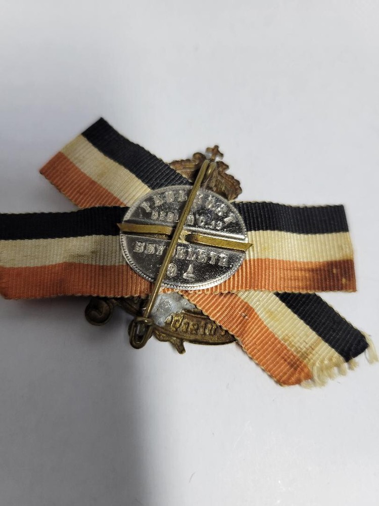 German Veterans Association Badge Makers Marked On Reverse