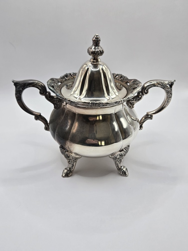 Wallace 1200 sterling silver plate. 5pc. comlplete tea service, nice condition!