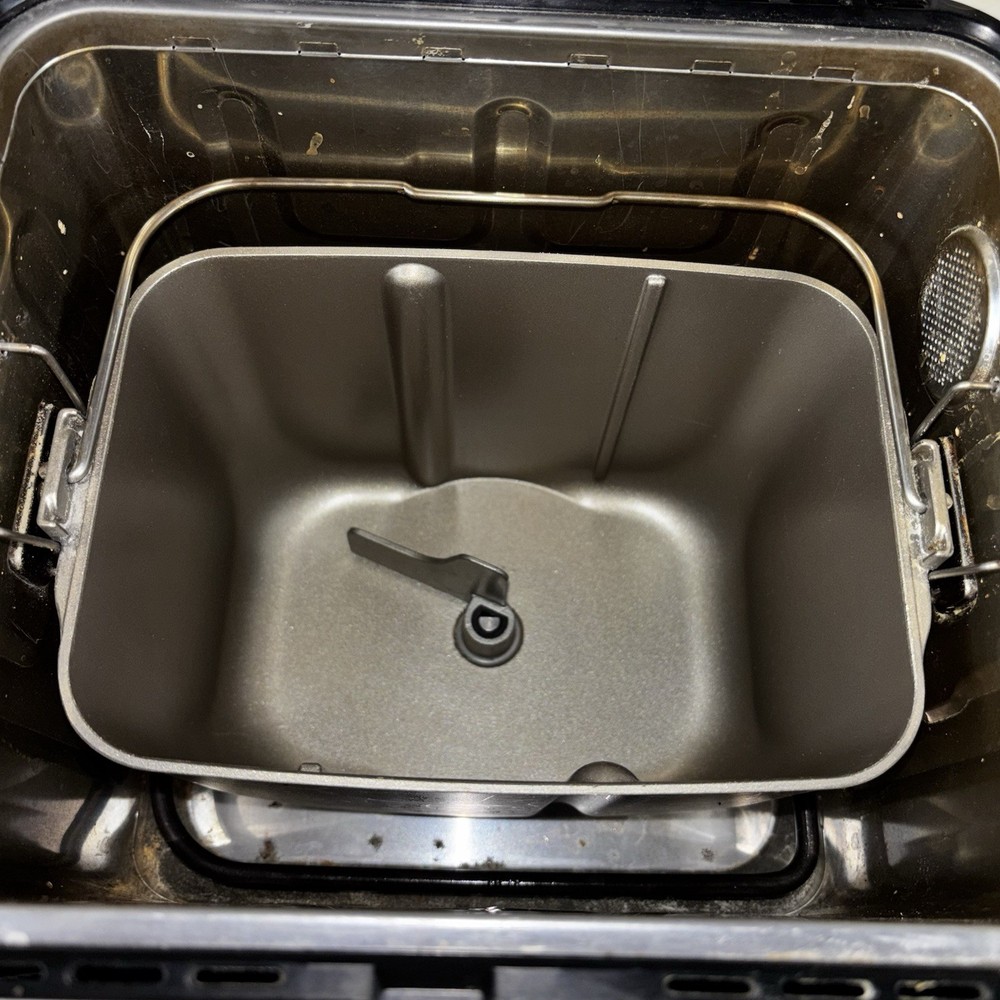 Panasonic SD-BT65P Bread Maker Machine TESTED AND WORKS