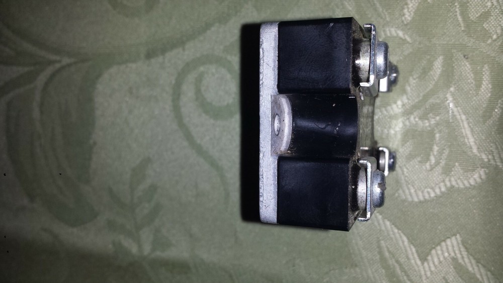 OPTO 22 MODEL 120D10 SOLID STATE RELAY 3-32VDC CONTROL