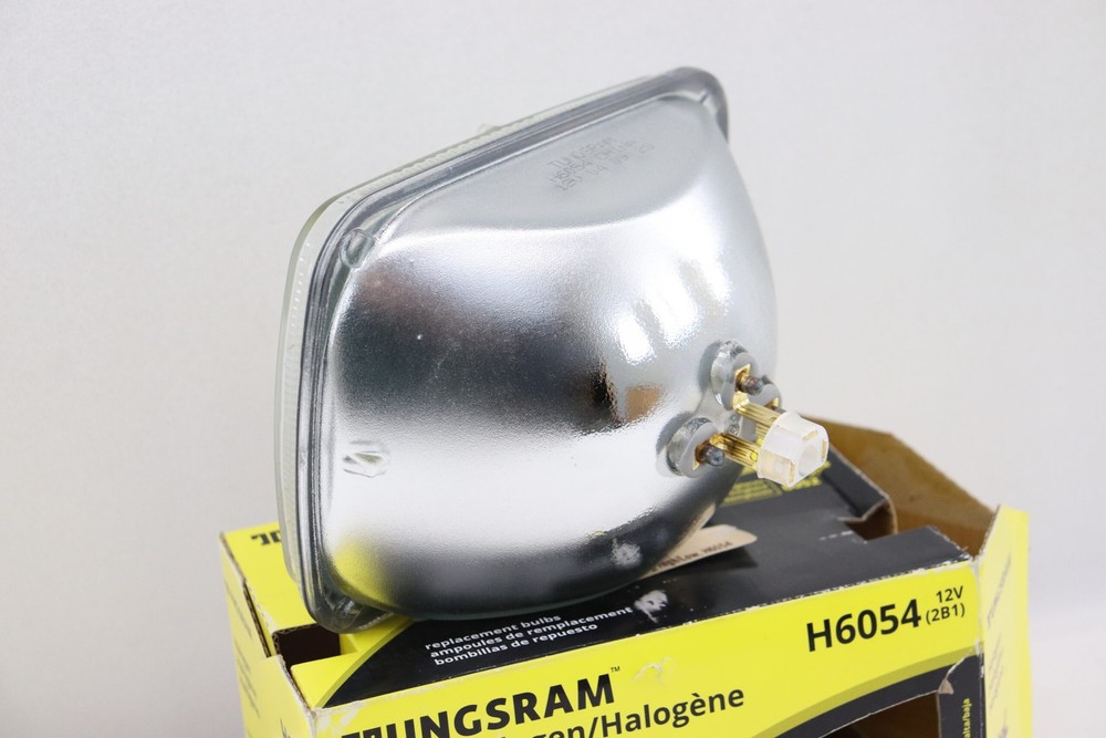 Tungsram Halogen Bulb H6054