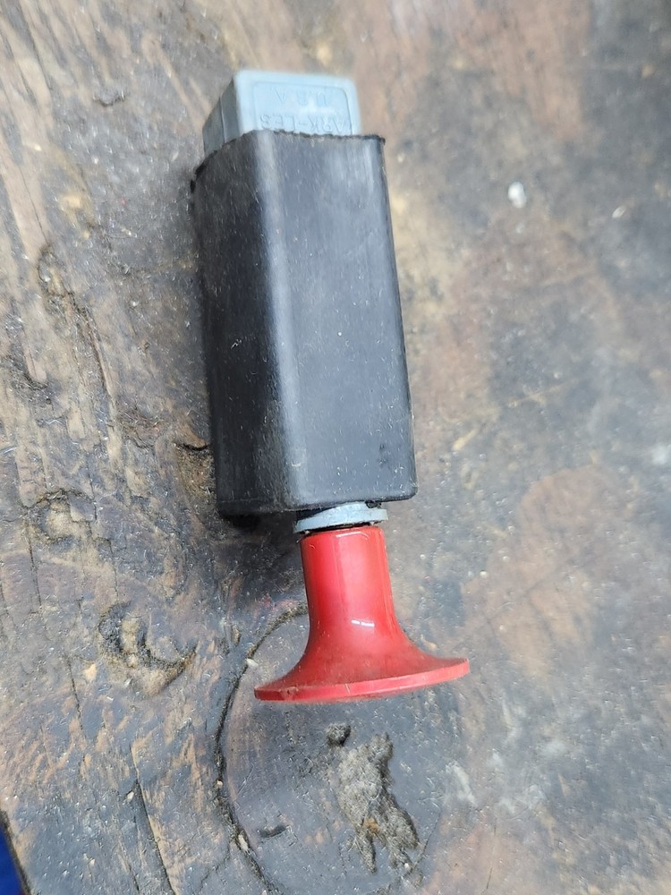 NOS ARK-LES 32861 Axle Switch