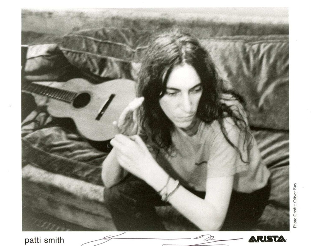 Patti Smith SINGER autograph, IP signed photo
