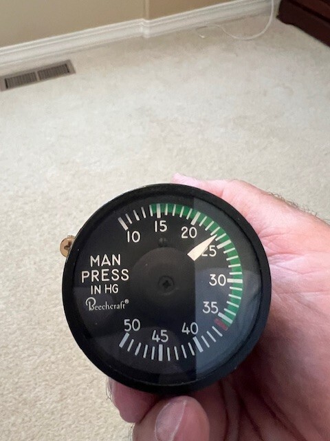 Beechcraft Aircraft Manifold Guage