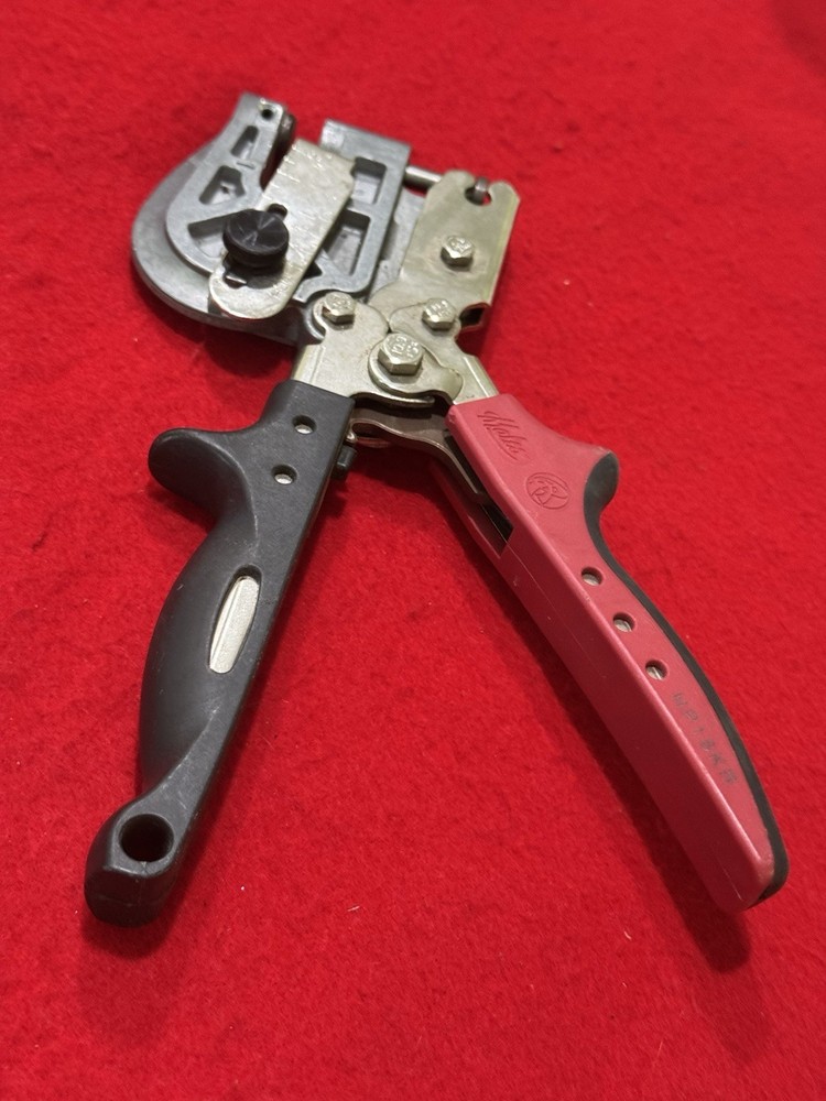 Malco HP18KR Punch by Malco