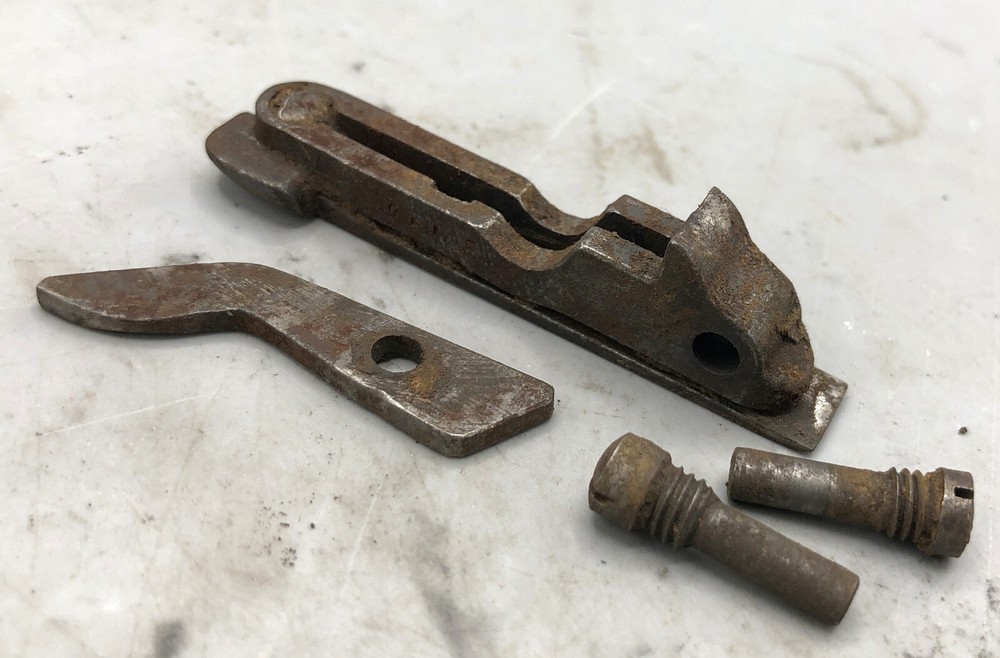 Japanese Arisaka Type 38 Ejector Box Bolt Stop Assembly