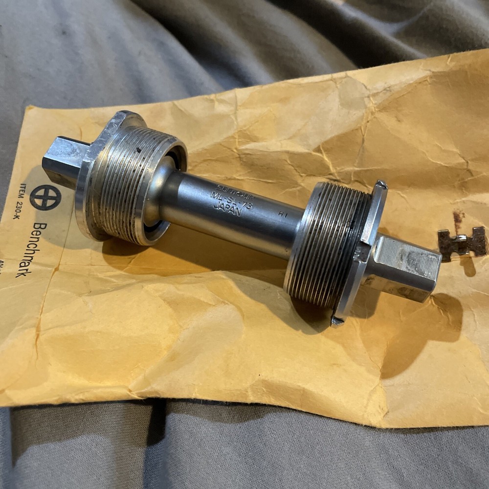 Suntour Microlite Grease Guard Bottom Bracket