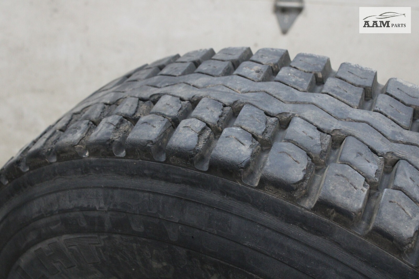 2018-2024 FREIGHTLINER CASCADIA TIRE GOODYEAR 295/75 R22.5 16/32 NDS OEM