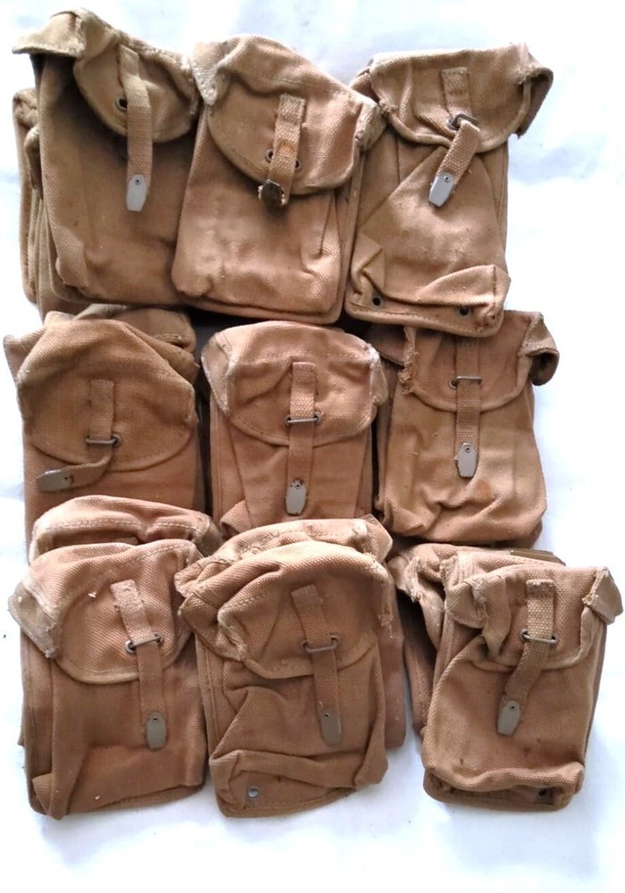 A Italian Army Carbine M 1 Ammo Webbing Pouch
