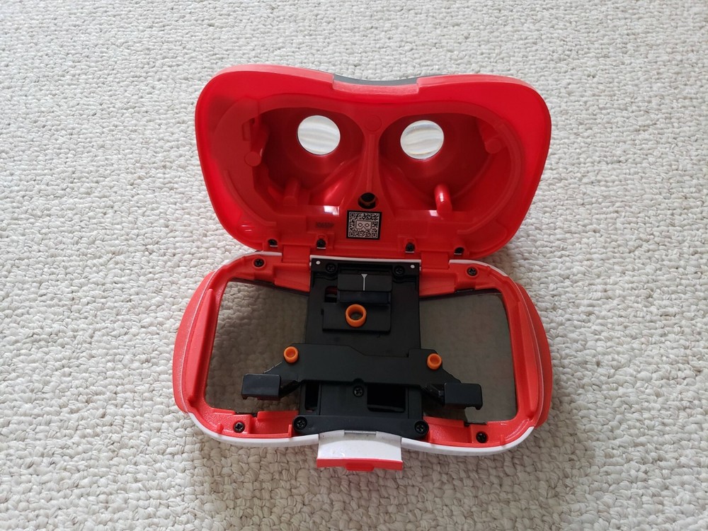 Mattel View-Master VR Headset with Preview Reel & Instructions GREAT CONDITION