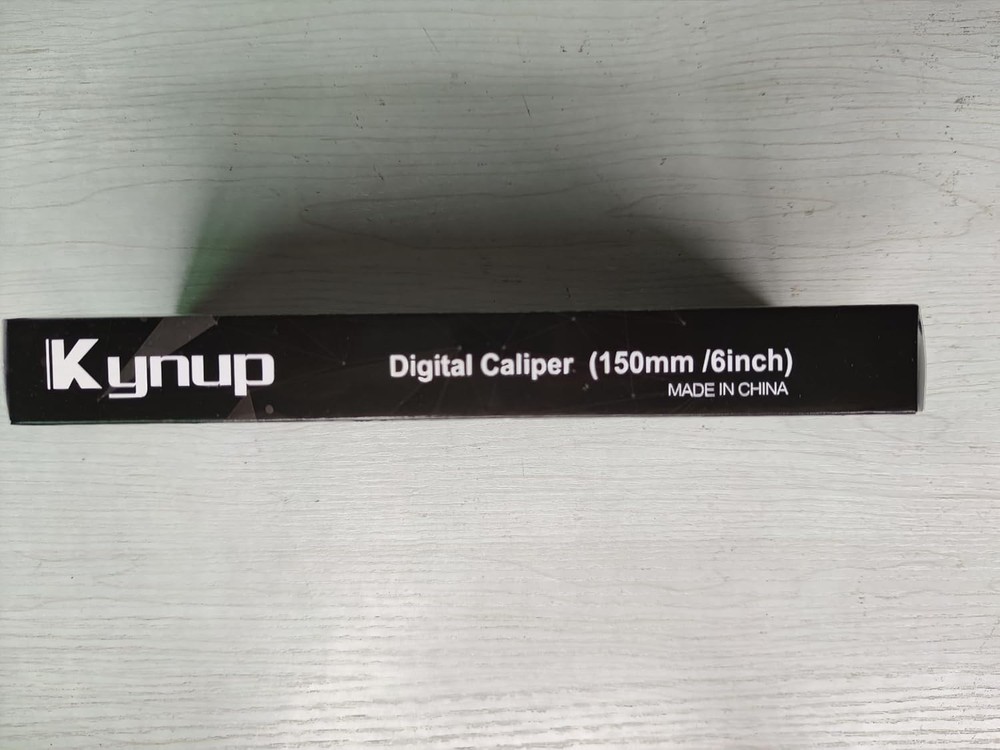 Versatile 150mm Digital Caliper - Splash Proof & Batteries Included for Easy Use