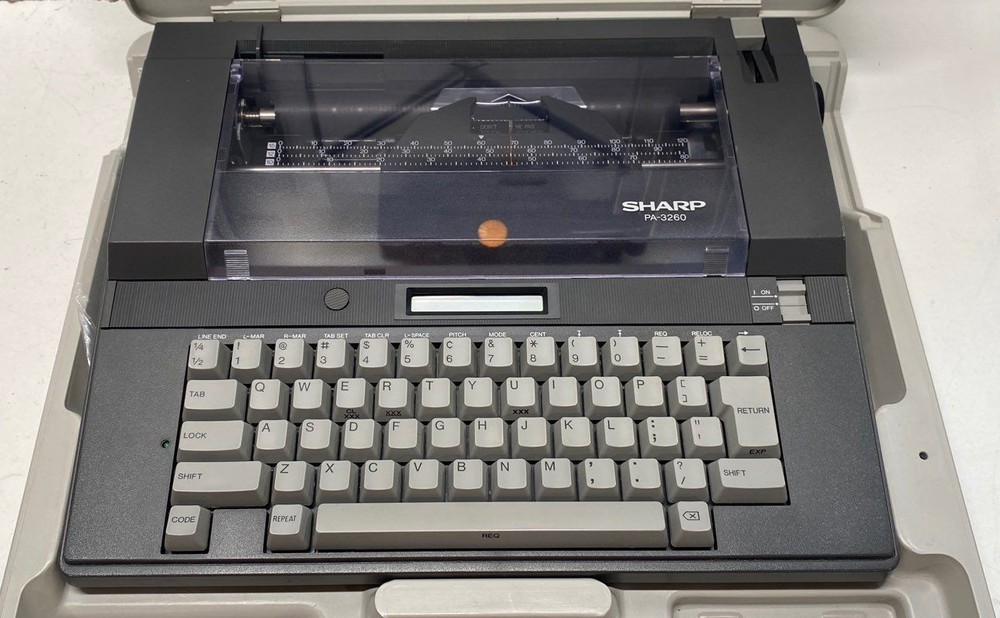 Sharp Electronic Typewriter PA-3260 Gray Portable Calc uTyping Manual Case
