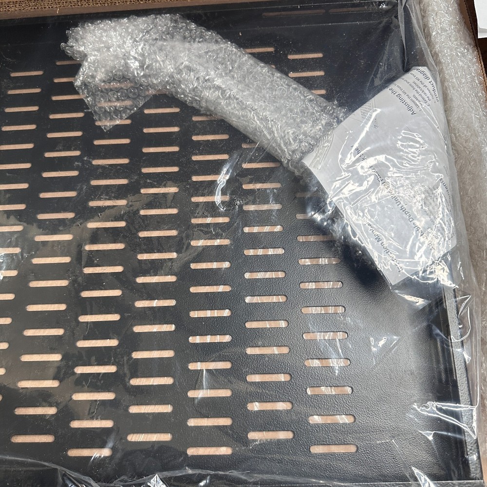 StarTech.com 1U Adjustable Mounting Depth Vented Rack Mount Shelf - Heavy Duty