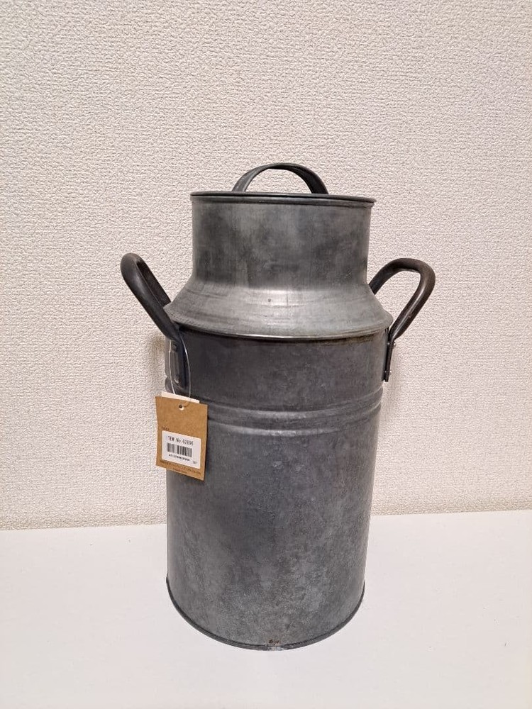 Vintage tin milk can silver