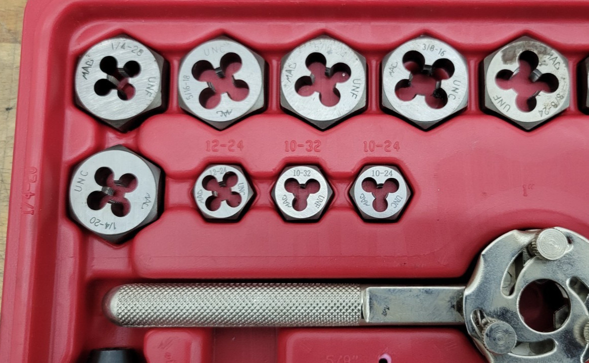 MAC Tools Tap and Hex Die Set 41 PC SAE TD41SAES - Pre-owned