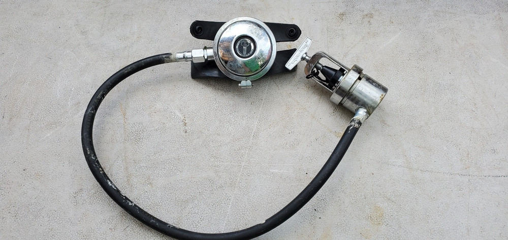 US Divers Aqua Lung DeepStar II Regulator Set SCUBA
