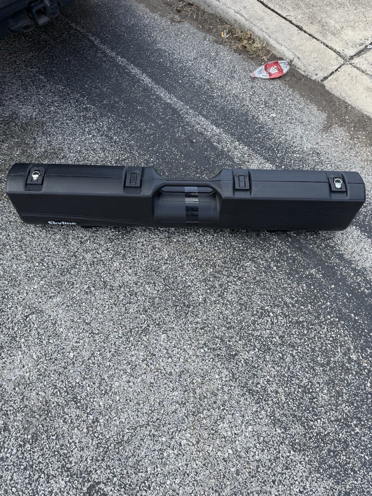 carrying banner case skyline “nice condition”