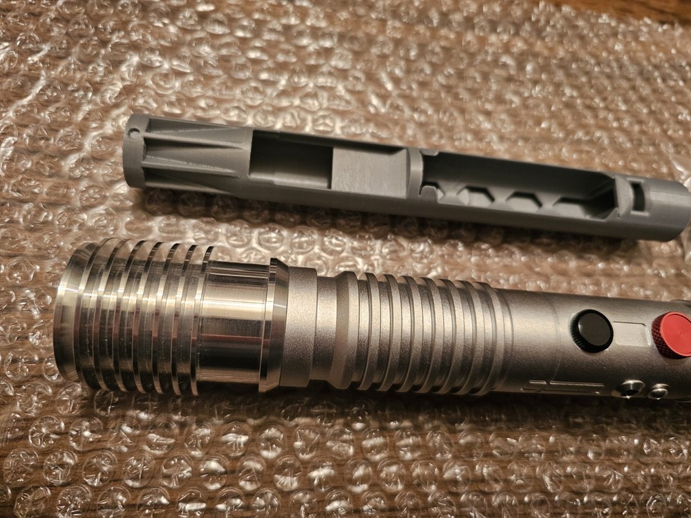 One Replicas Sspk Lightsaber Empty With Chassis