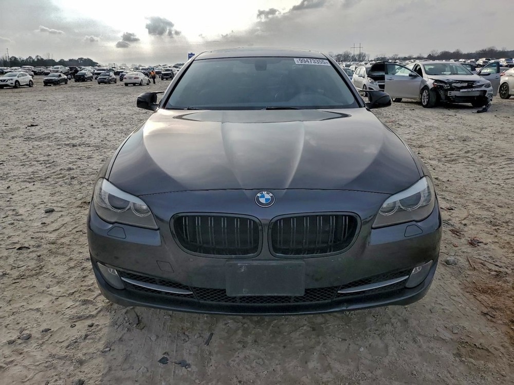 535I 2013 Glove Box 4950951