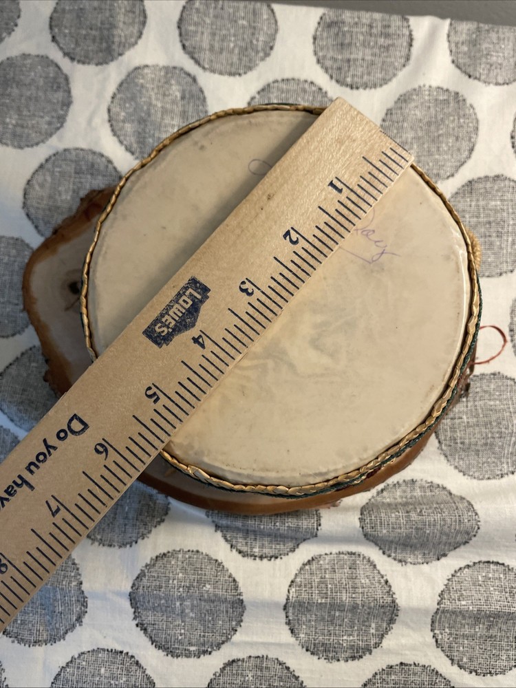 Vtg Wicker Sewing Basket 🧺