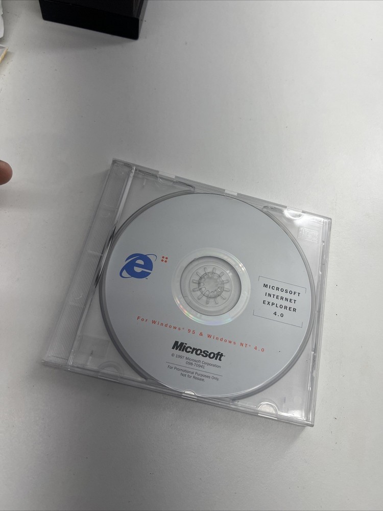 Vintage CD - Microsoft Internet Explorer, Version 4.01