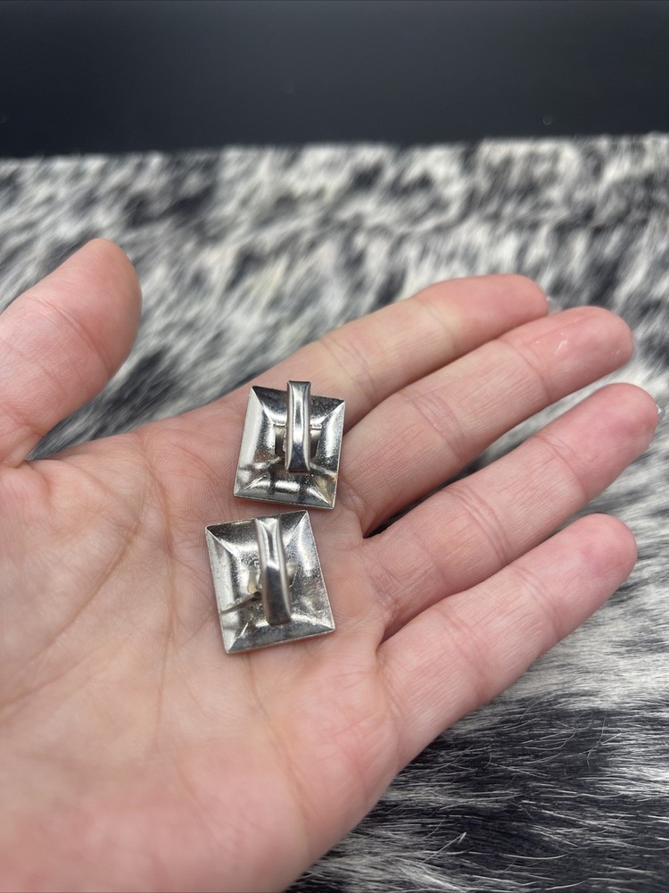 Stunning Silvertone Vintage Cuff Links #Q32