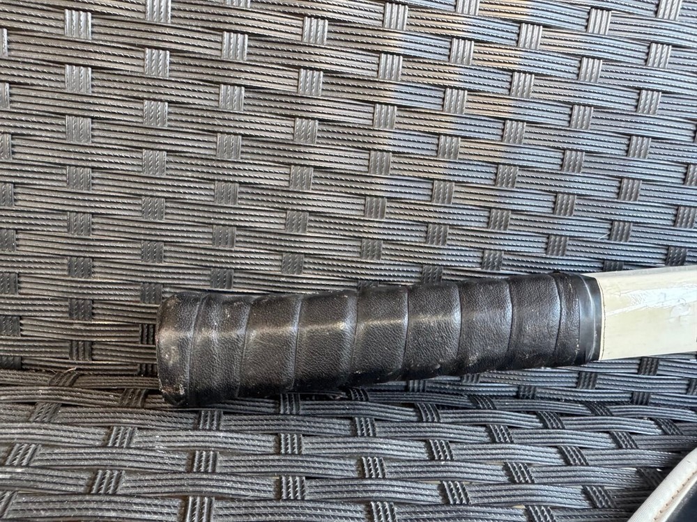 "WUD-3 KID" THREAD WITH ORIGINAL LINING AND HANDLE - WOODEN RACKET