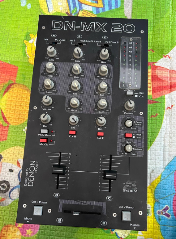 1pcs DENON DN-MX20 Mixer Console