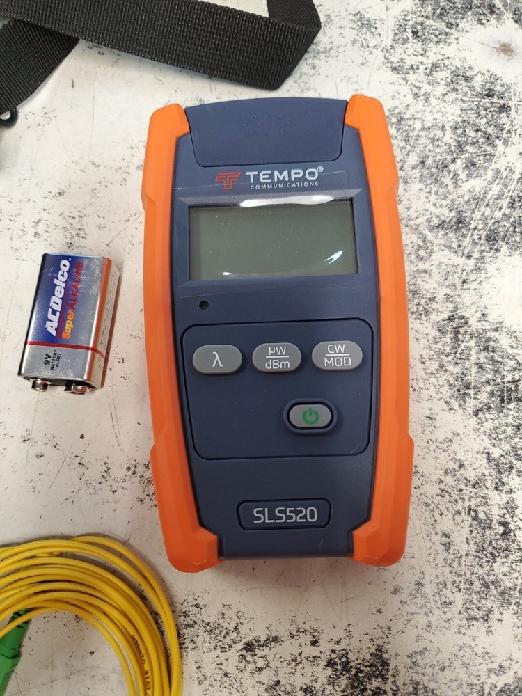 TEMPO COMMUNICATIONS SLS520 Fiber optic light source E2UK CASE & WIRE