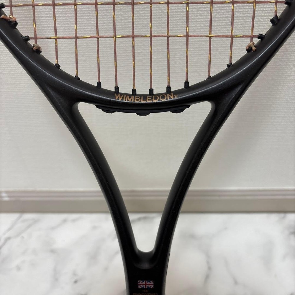 Wimbledon Grate tennis racket black