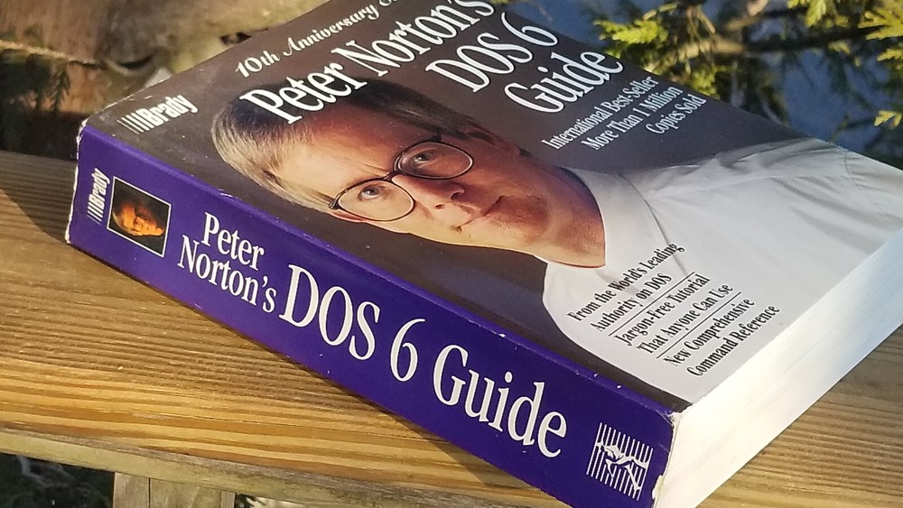 VINTAGE ELECTRONICS BOOK PETER NORTON'S DOS 6 GUIDE