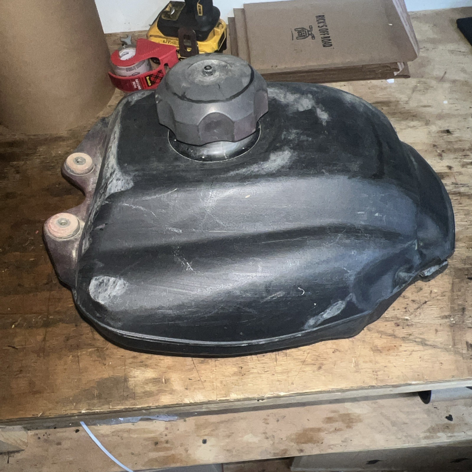 1997-2004 Honda TRX 250 TM TE Recon Gas Fuel Tank 17510-HM8-A00 #1210