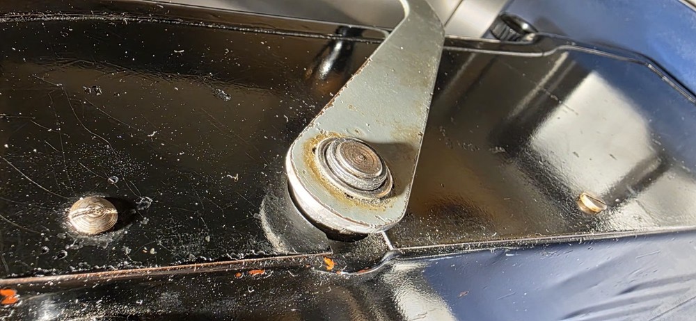 Victor Series 2 200/210 Adding Machine. Solid!