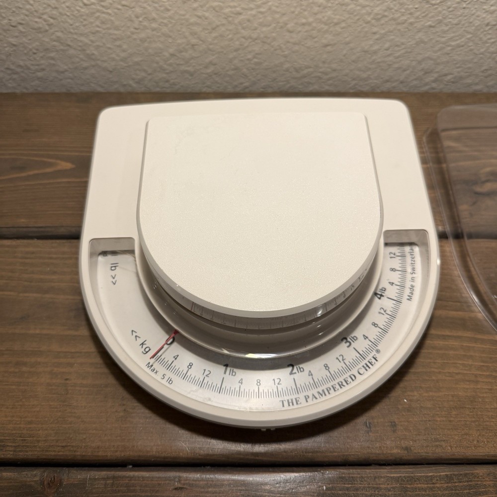 The Pampered Chef Kitchen Scale Analog 5lb Capacity White
