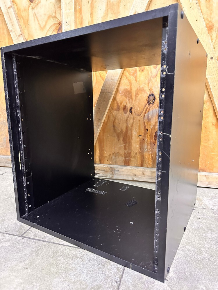 Middle Atlantic RK12 Black Laminate 12 Space Studio Rack Units