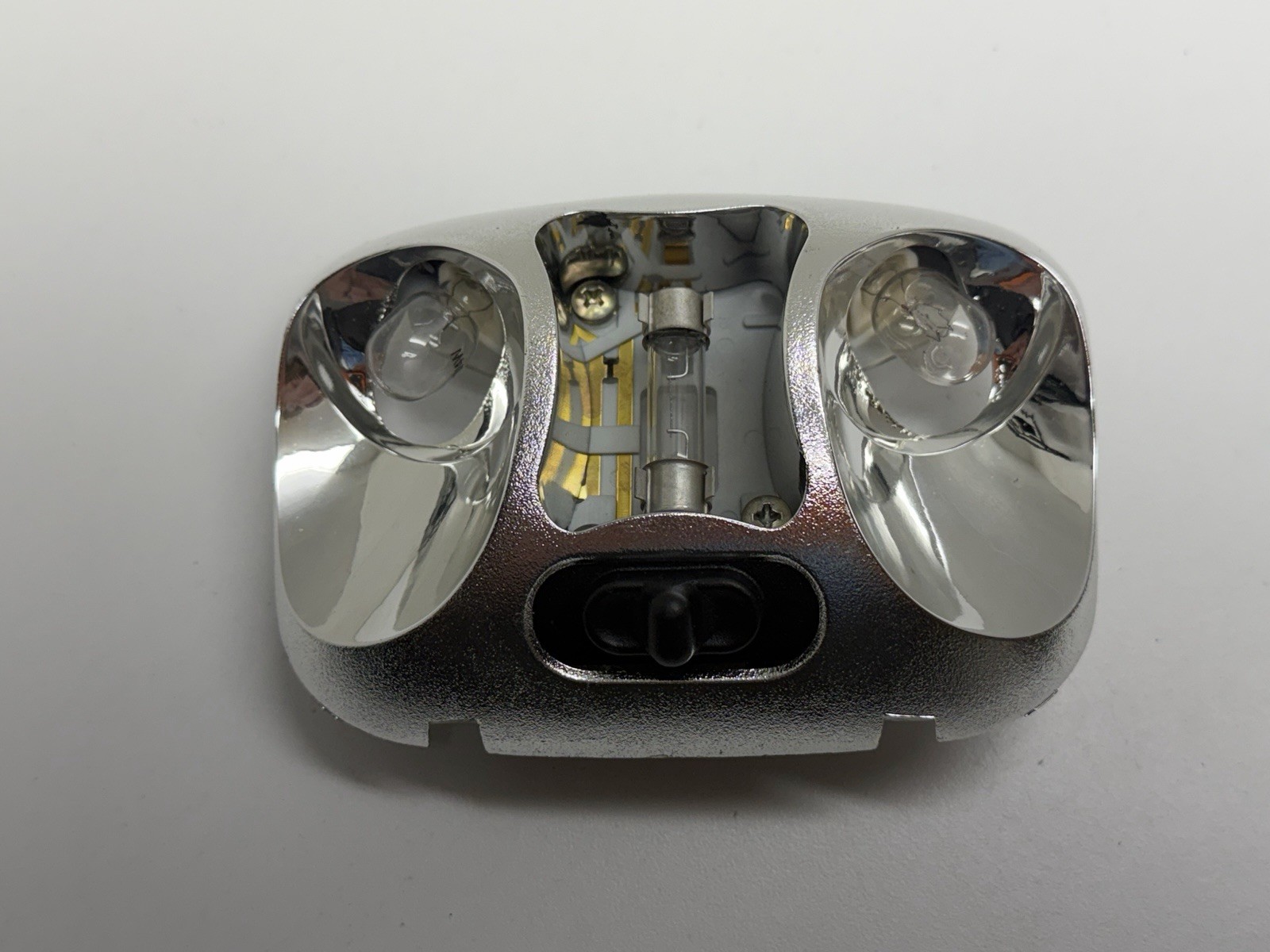 TESTED 1994 - 2004 THREE Bulb Ford Ranger Mazda Dome Light Map Overhead OEM C12